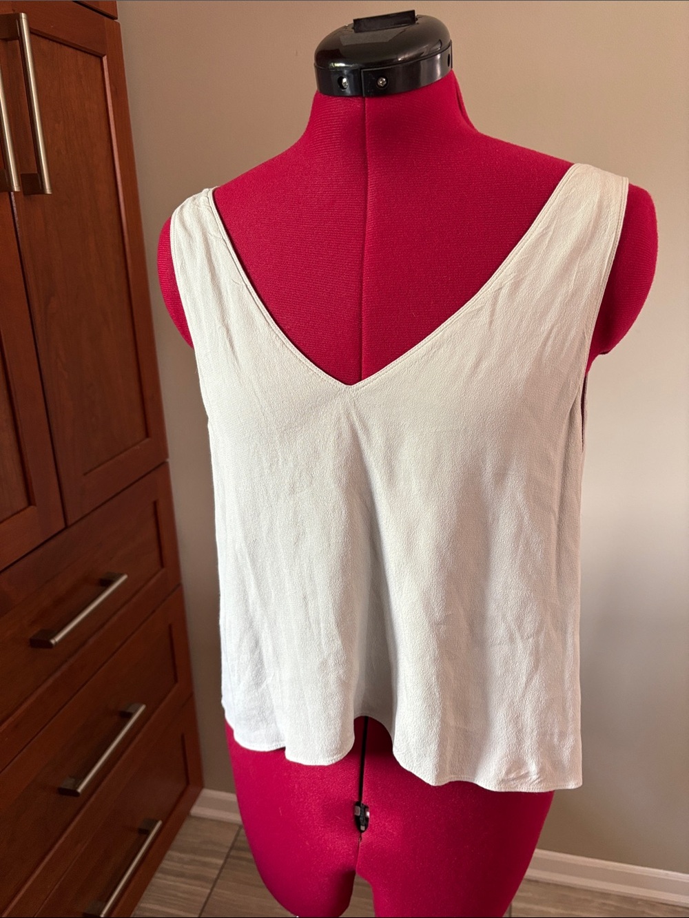 GWP Aritzia Wilfred Free Dove Grey Lined Crepette Open Back Relaxed Tanktop Sz S